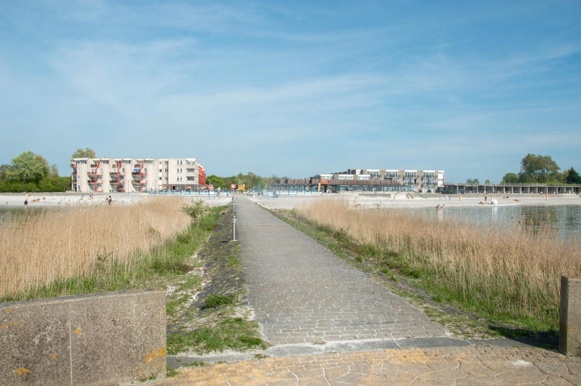Zuiderzeestate 35, Prachtig Appartement Aan Het Ijsselmeer ماكوم المظهر الخارجي الصورة